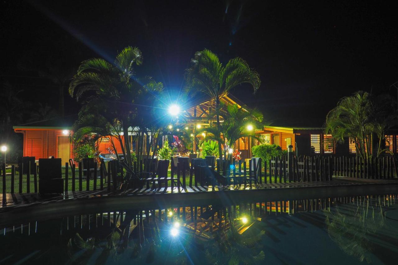 Hotel Oasis De Kiamu Lifou Kültér fotó
