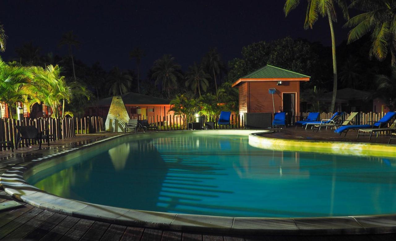 Hotel Oasis De Kiamu Lifou Kültér fotó