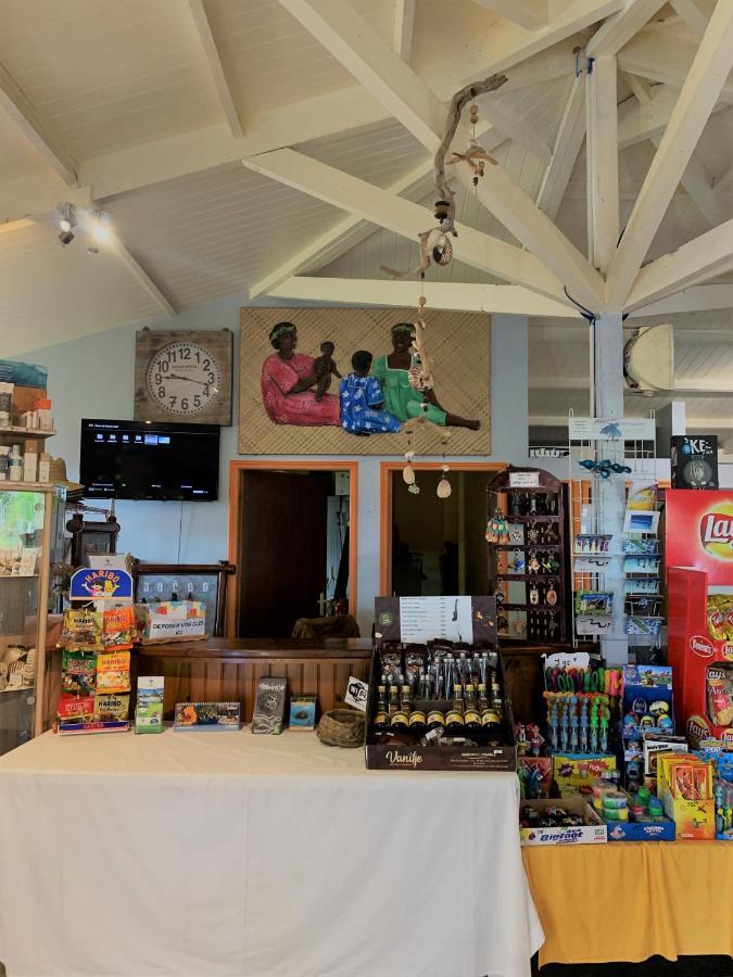 Hotel Oasis De Kiamu Lifou Kültér fotó