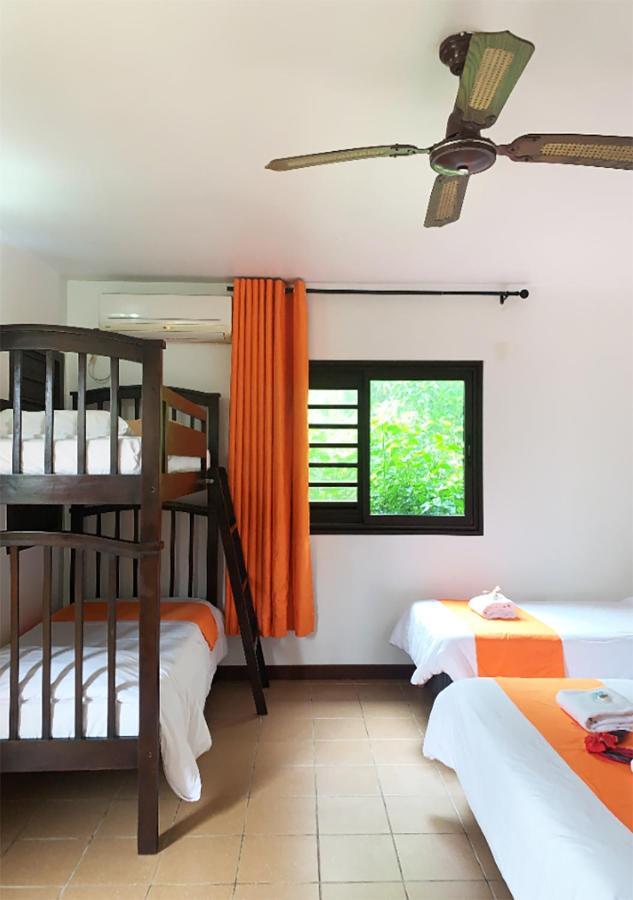 Hotel Oasis De Kiamu Lifou Kültér fotó