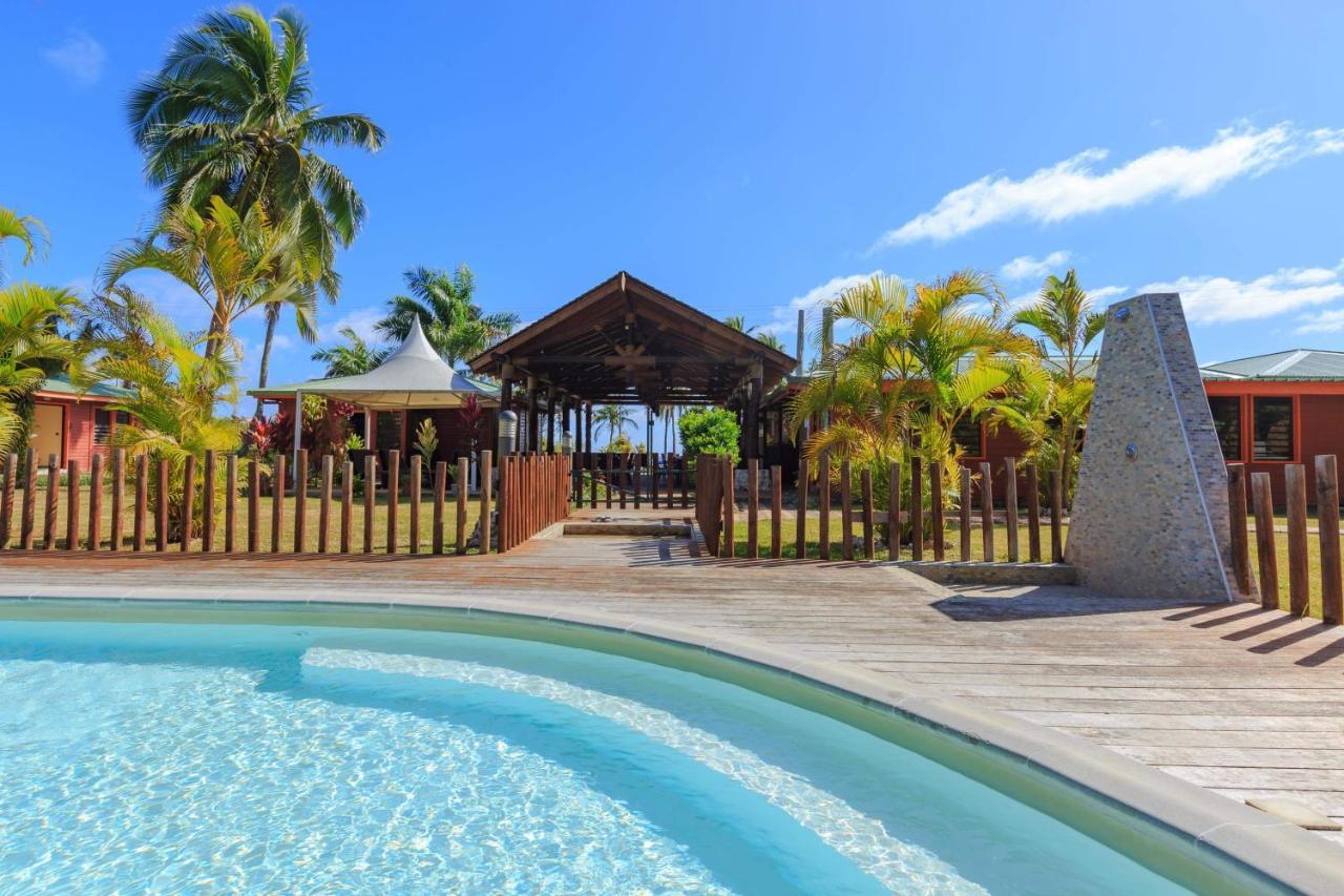 Hotel Oasis De Kiamu Lifou Kültér fotó