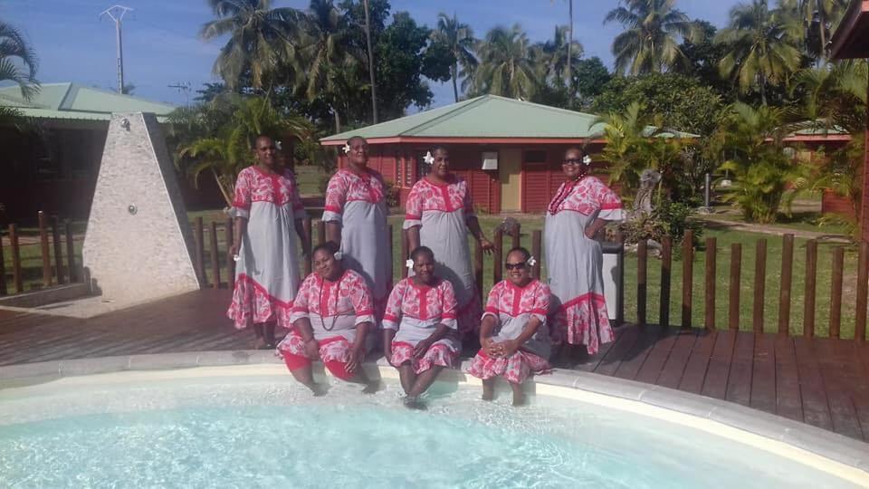 Hotel Oasis De Kiamu Lifou Kültér fotó